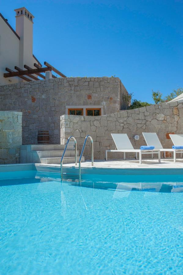 Cardo Boutique&Wine Resort Malchina ภายนอก รูปภาพ